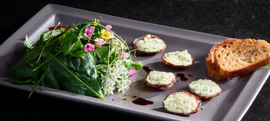 Multicolored Salad with  “Gnafrons”